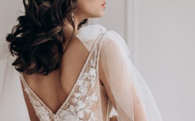 8 Diverse Styles of Minimalist Wedding Gowns