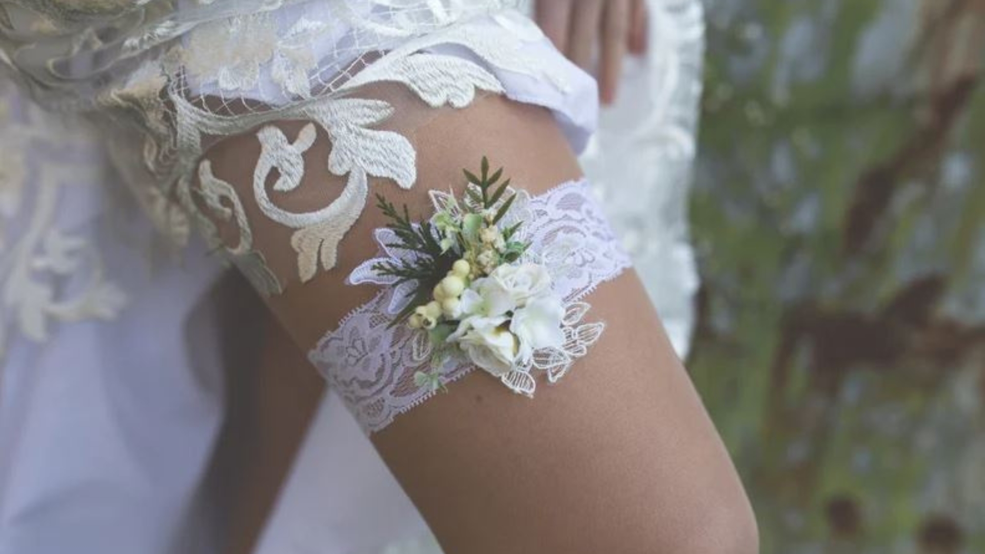 floral bridal garter
