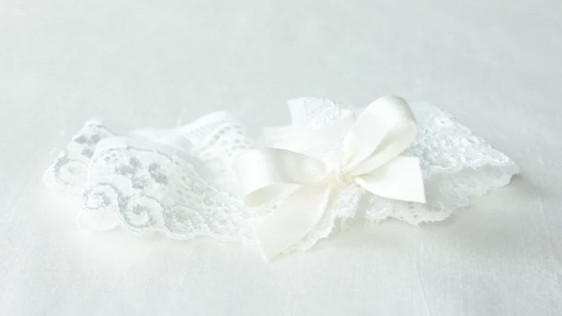 traditional wedding garter